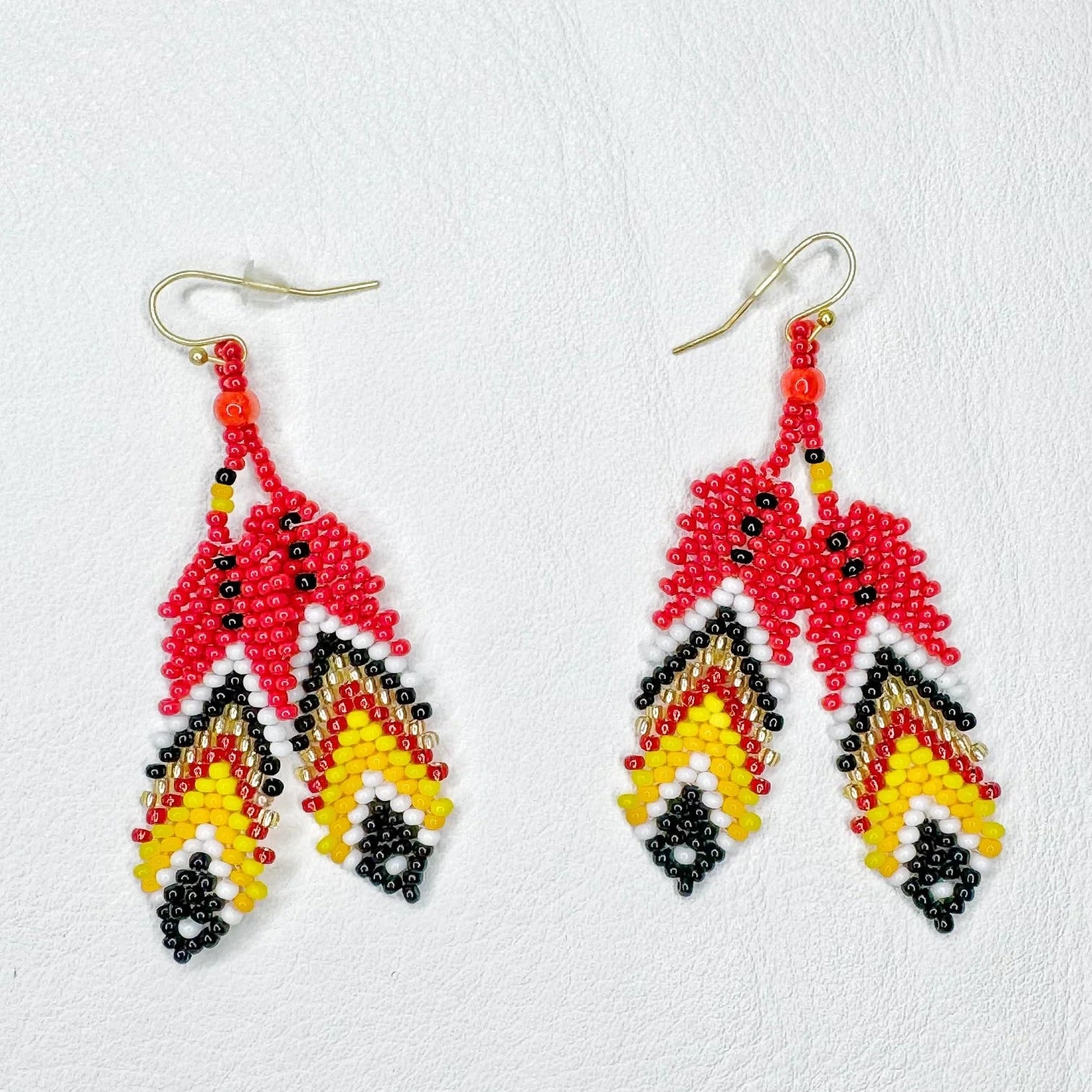 Hanging chain earrings