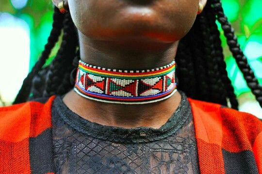 Emurtata: Neck Choker