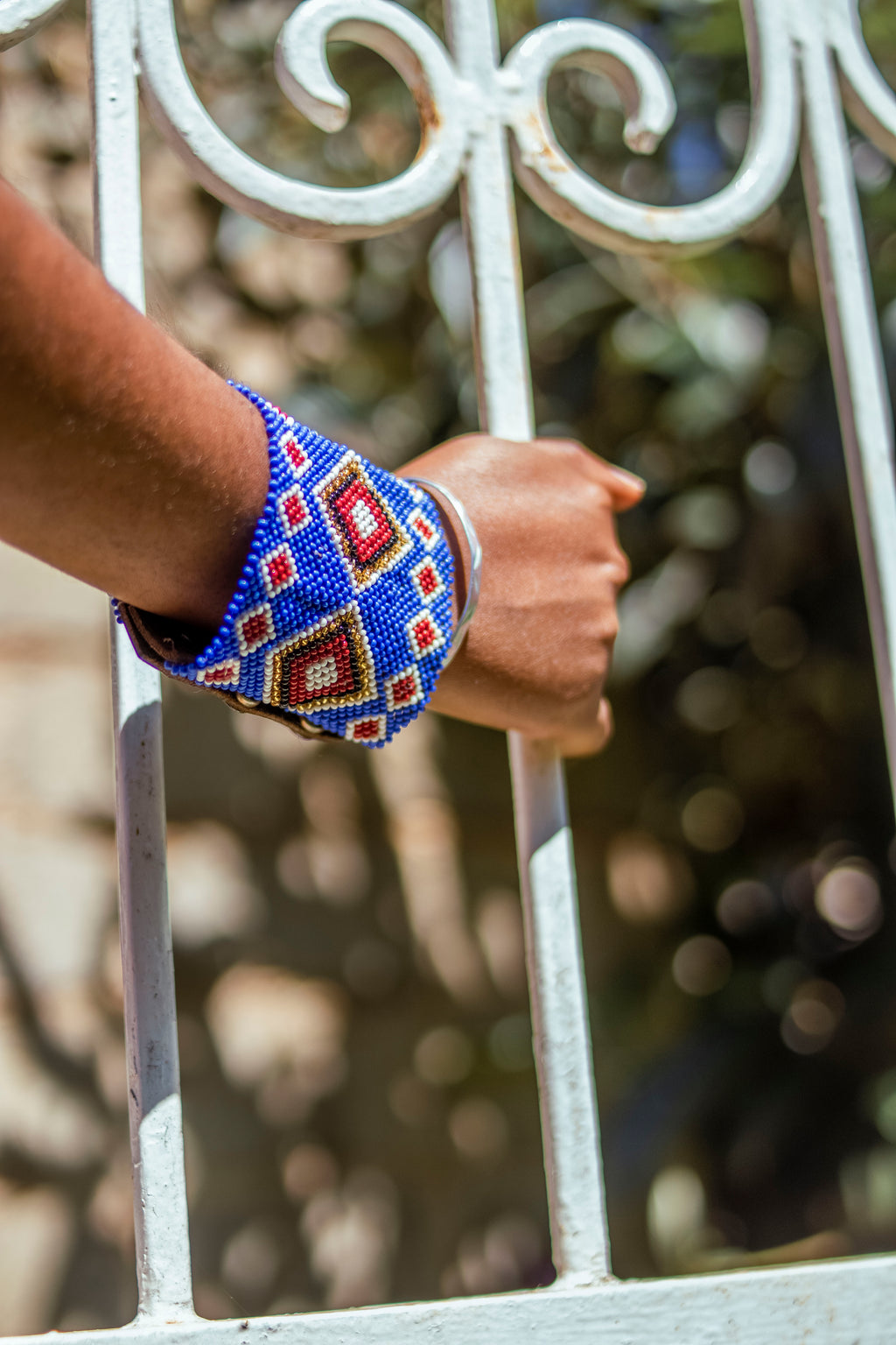 Blue Beaded 3-Snap Button Bracelet