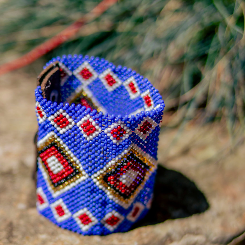 Blue Beaded 3-Snap Button Bracelet